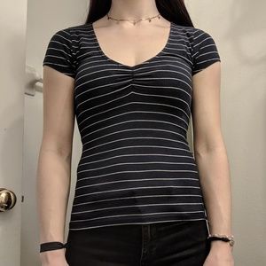 Striped fitted v neck